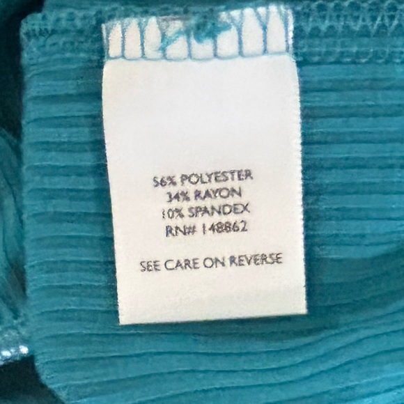 Torrid Tank - Picture 5 of 5